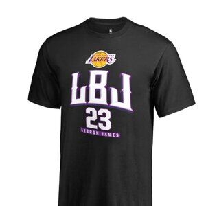 Los Angeles lakers LeBron James 23 black tee size medium